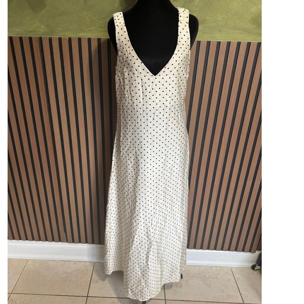 Sinsay Satin Polka Dot Maxi Dress Sleeveless V Neck Elegant Retro White Medium - Picture 9 of 15